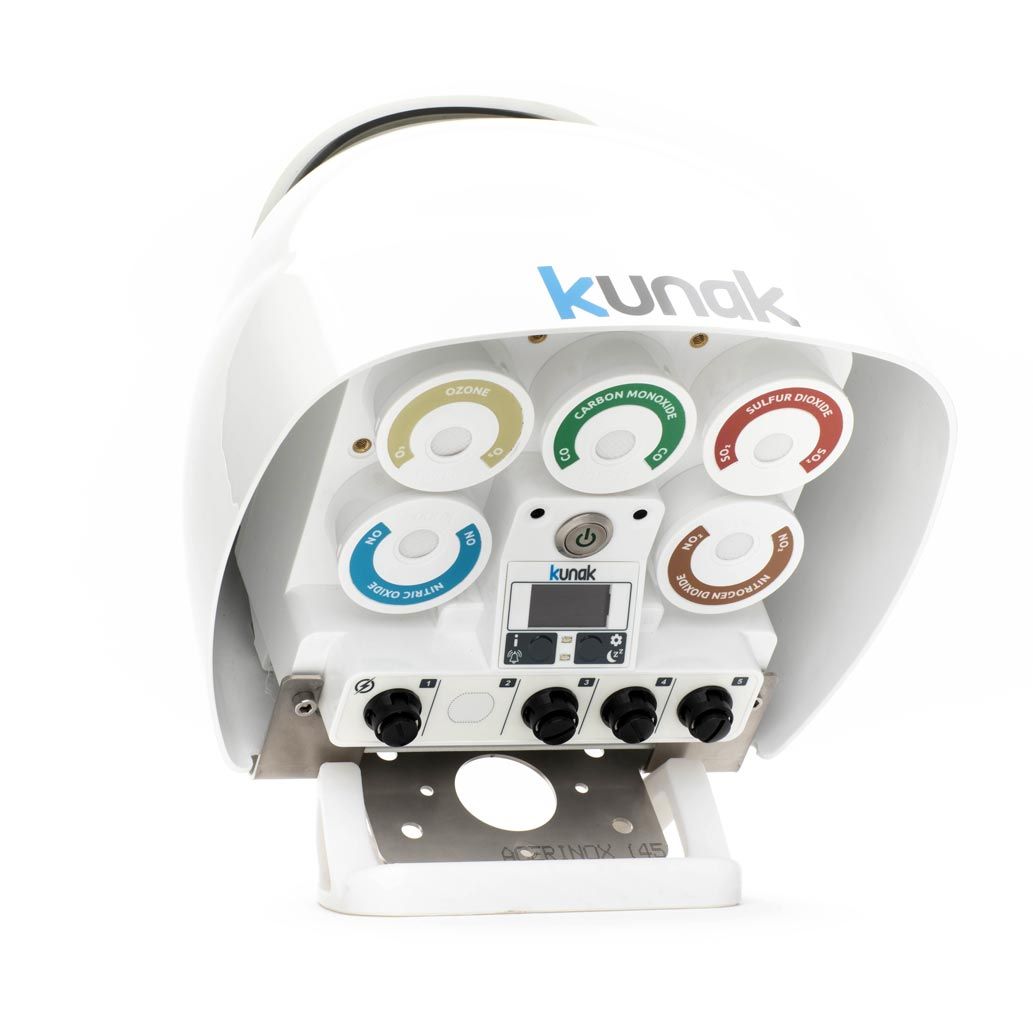360-degree view of Kunak AIR Pro