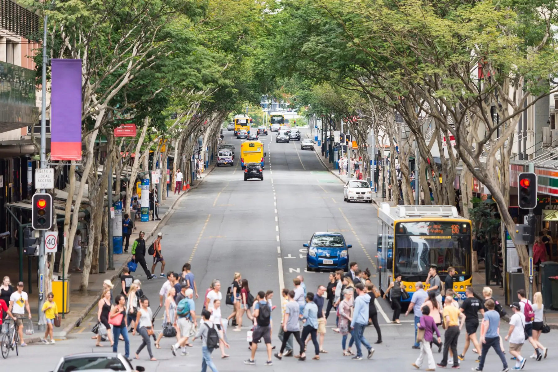 Low-emission-zones-and-air-pollution-control Low Emission Zones and air pollution control