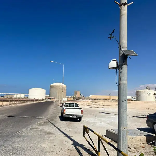 Red de monitorización de la calidad del aire en la planta de fertilizantes de Lifeco en Libia