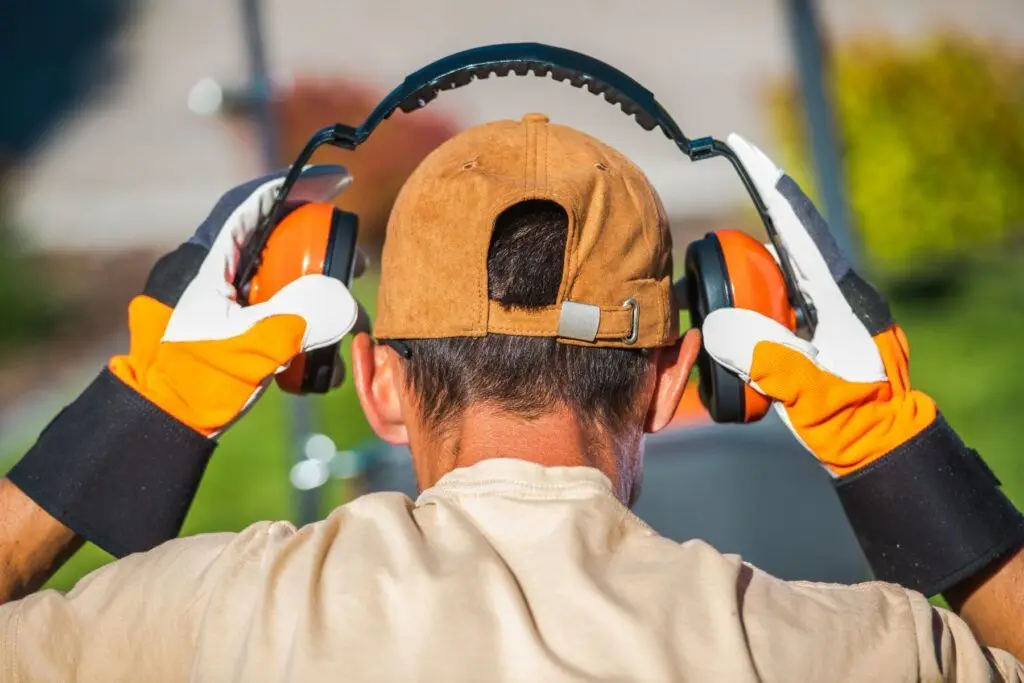 Effects of noise pollution on health and the environment, caused by traffic, industry and urban activities_Kunak