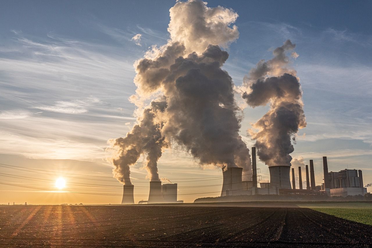 Emissions from a power plant - Kunak