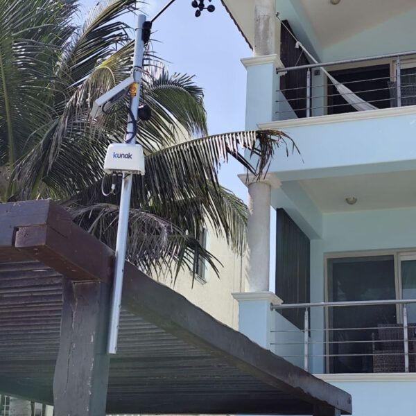 Monitorización de gases tóxicos por Sargazo en el Caribe para protección ambiental y turística