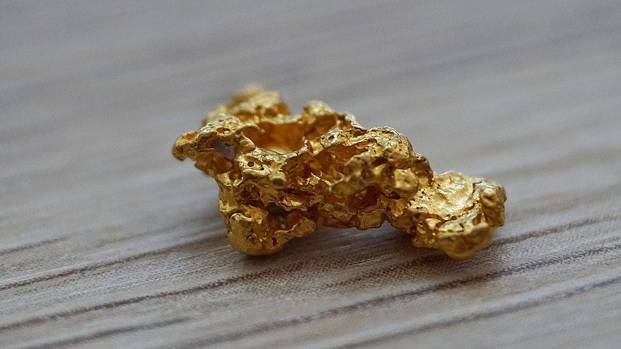 Para la extracción de mineral de oro es necesario el uso del producto químico cianuro de hidrógeno_Kunak