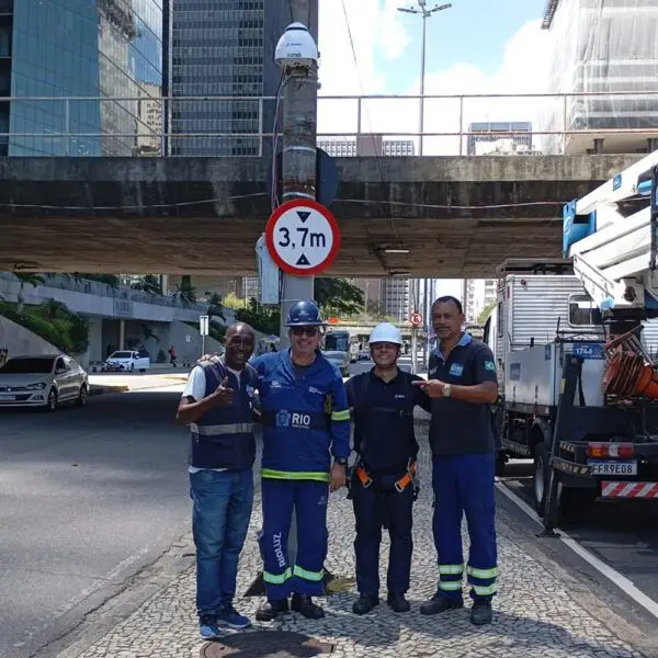 Distrito de bajas emisiones en Rio de Janeiro - Río de Janeiro crea el primer distrito de baja emisión de Brasil con monitoreo avanzado del aire para mejorar la salud y la sostenibilidad urbana.