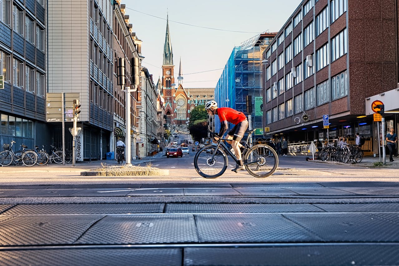 Urban traffic emissions control has evolved from a reactive approach to a proactive one. - Kunak