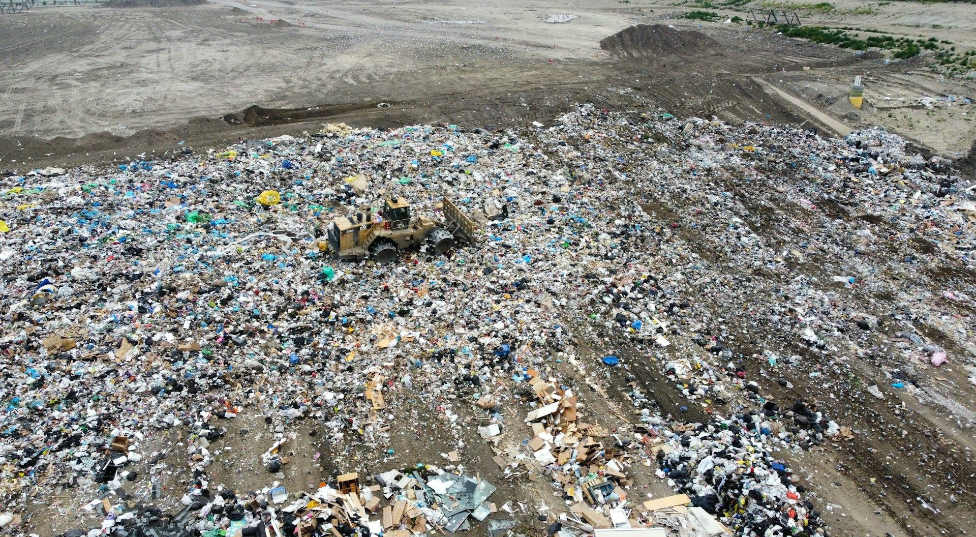 Ambient oxygen monitoring is the first requirement of any safe work procedure in a confined space under current European and Spanish regulations. - Kunak