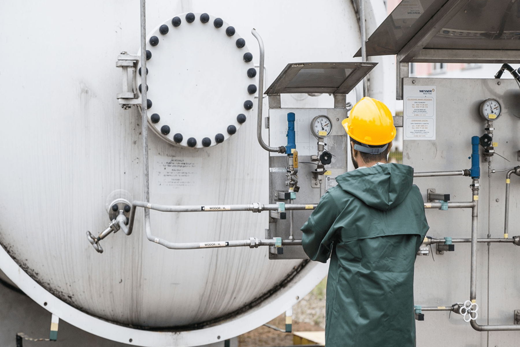 Although continuous monitoring is no substitute for LDAR programmes or OGI camera inspections, it covers precisely that gap between inspections. - Kunak