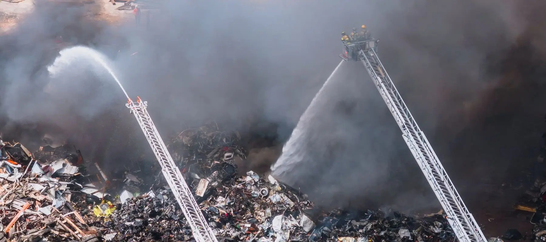 Cada episodio de emergencia ambiental posee unas características únicas. - Kunak
